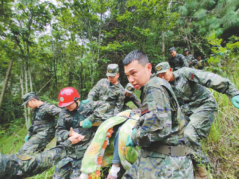 9月6日，武警.jpg