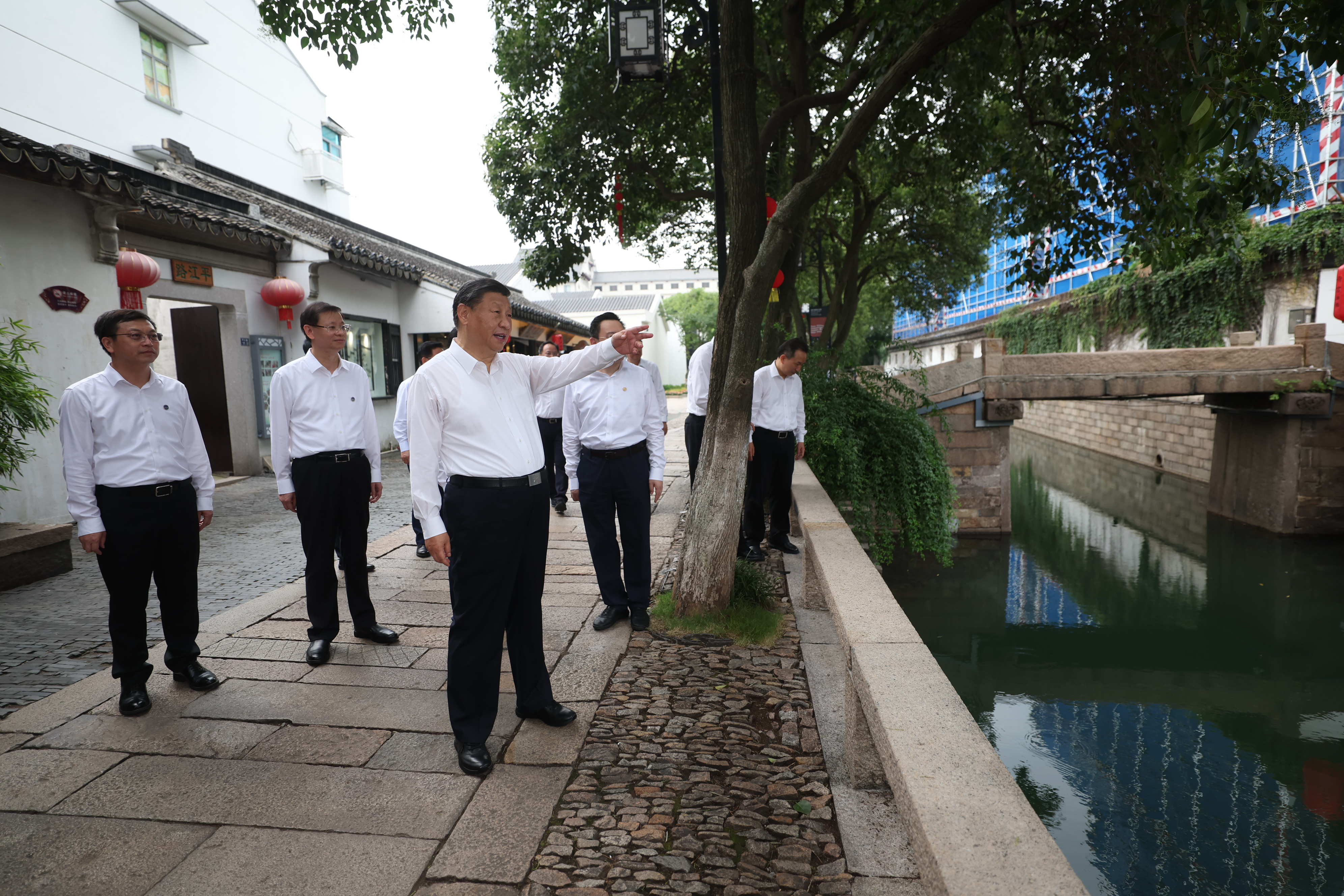 2023年7月6日，習(xí)近平在蘇州平江歷史文化街區(qū)考察。